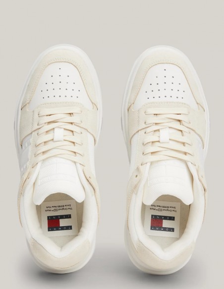 Basket de ville Tommy Hilfiger Mixte the brooklyn suede Beige EN02476-ACG