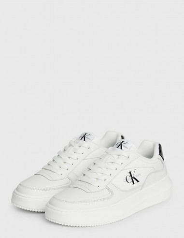 Baskets femme Calvin Klein Chunky Cupsole Low Blanches YW01410-01W