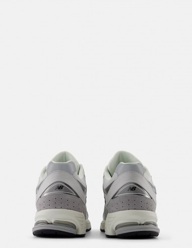 Baskets New Balance 2002R en Gris : Confort Élégant et Technologie Avancée| HYLTON
