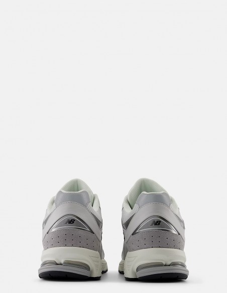 Baskets New Balance 2002R en Gris : Confort Élégant et Technologie Avancée| HYLTON