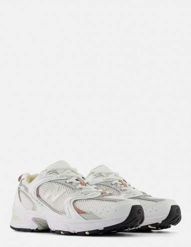 Sneakers New Balance 530 | Confort et Style au Quotidien