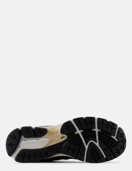 New Balance 2002R : Baskets Polyvalentes pour le Quotidien