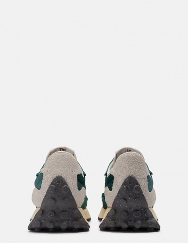 Découvrez les Sneakers New Balance 327 | Style et Confort | Hylton