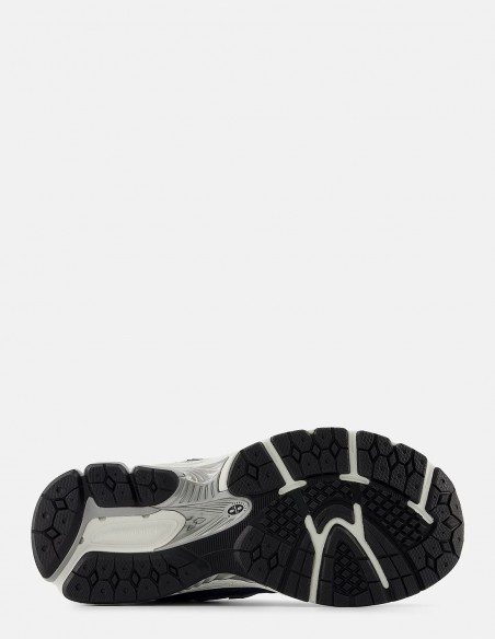 New Balance 2002R Bleu | Style Rétro, Confort Moderne | Hylton