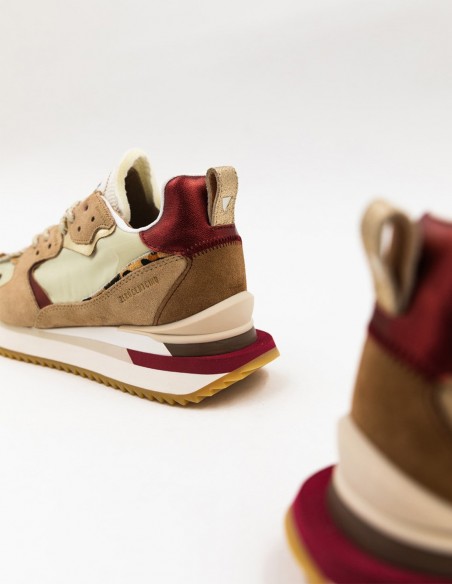 Sneakers Rétro Multi-Matériaux Earth Tones 0.105 – Confort et Style