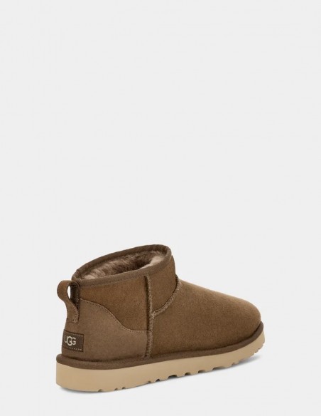 UGG Boots Classic Ultra Mini - Confort Ultime pour Hommes - Hylton.fr
