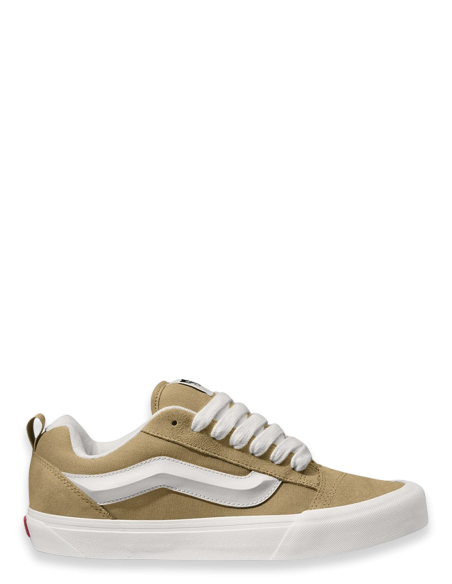 Vans Knu Skool en Daim Sable - Baskets Basses Élégantes - Hylton.fr