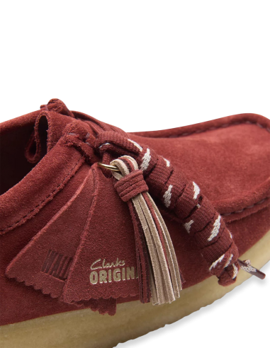 Clarks - Derbies Femme Wallabee en Daim Rouge Profond - Hylton.fr