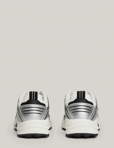 Tommy Hilfiger - Baskets Homme tjm Archive Runner Blanc/Noir/Gris - Hylton.fr