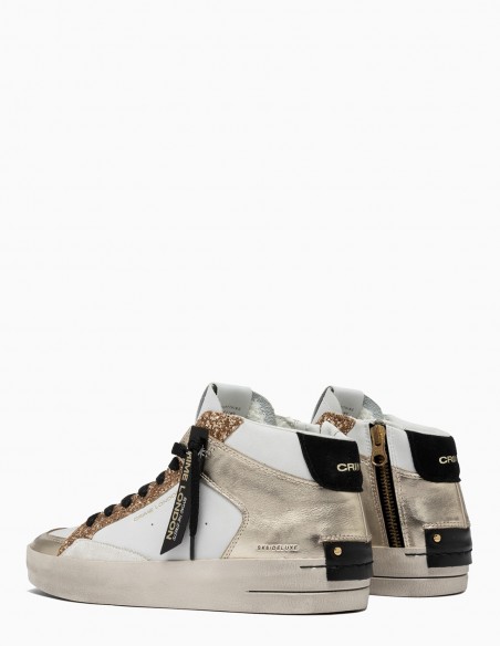 Sneakers Montantes Crime London Sk8 Deluxe Or et Blanche - Audace et Élégance