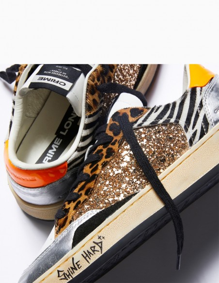 Sneakers Crime London Sk8 Deluxe Animalier et Paillettes - Brillez avec Style