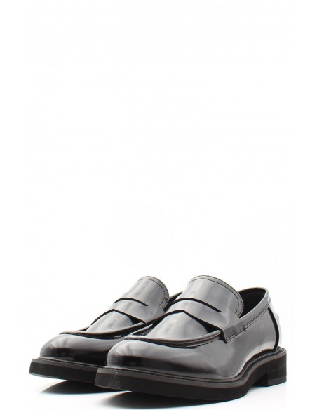 Mocassins vernis noir Kharisma - Élégance et raffinement