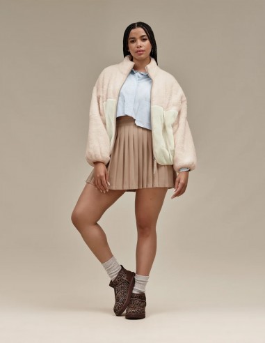 UGG Classic Ultra Mini Caspian Burnt Cedar - Boots imprimé léopard en cuir pour un style audacieux