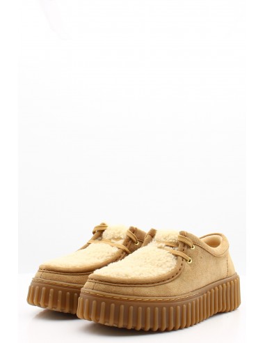 Derby Clarks Originals en suède camel avec semelle crantée pour femme