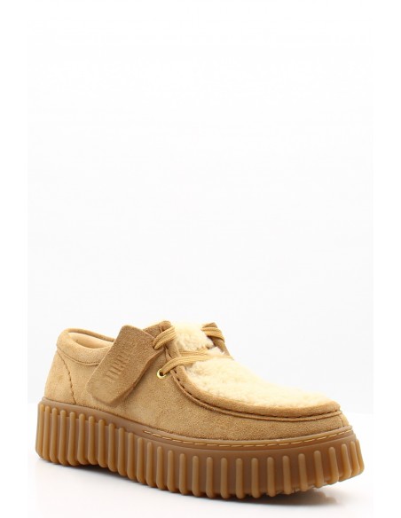 Derby Clarks Originals en suède camel avec semelle crantée pour femme
