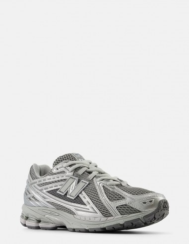 New Balance 1906R Gris Métallisé - Performance et Style Futuriste