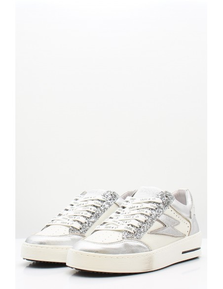 Baskets Semerdjian Noubar argentées avec paillettes pour un look glamour