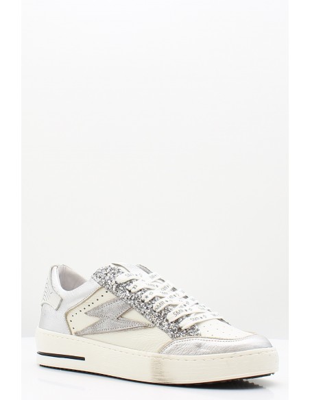 Baskets Semerdjian Noubar argentées avec paillettes pour un look glamour