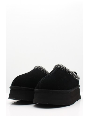 Les Mules Kharisma Dolly en suède noire fourrées avec plateforme épaisse