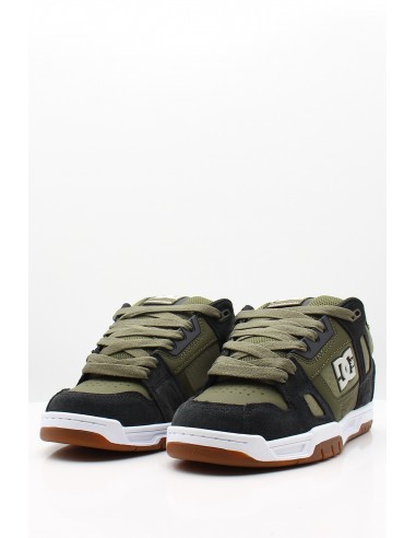 Sneakers DC Shoes Stag Kaki et Noir homme pour un style streetwear
