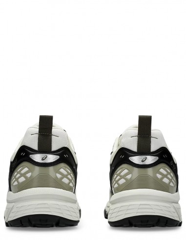 Sneakers Asics Gel-Nunobiki - Noires et blanches avec semelle caoutchouc