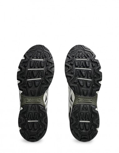 Sneakers Asics Gel-Nunobiki - Noires et blanches avec semelle caoutchouc