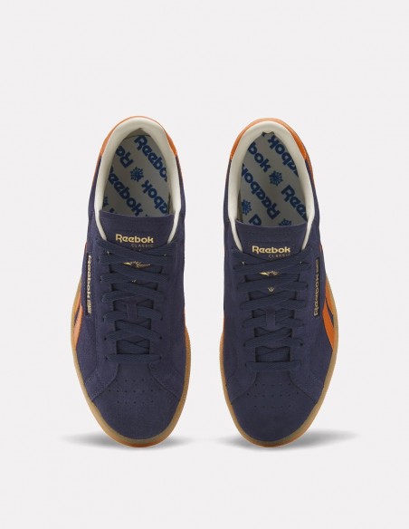 Reebok Club C Grounds - Baskets rétro en suède bleu marine et cuir orange