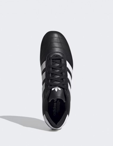 Sneakers Adidas Taekwondo - Chaussures en cuir noir et blanc, souples.