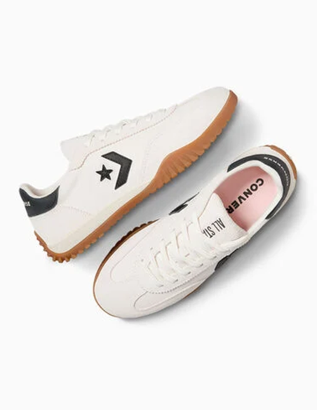 Converse Run Star Trainer Crème et Noir - Sneakers tendances et confortables