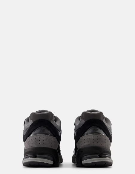 Sneakers New Balance 2002R - Baskets noires et grises avec technologie ABZORB