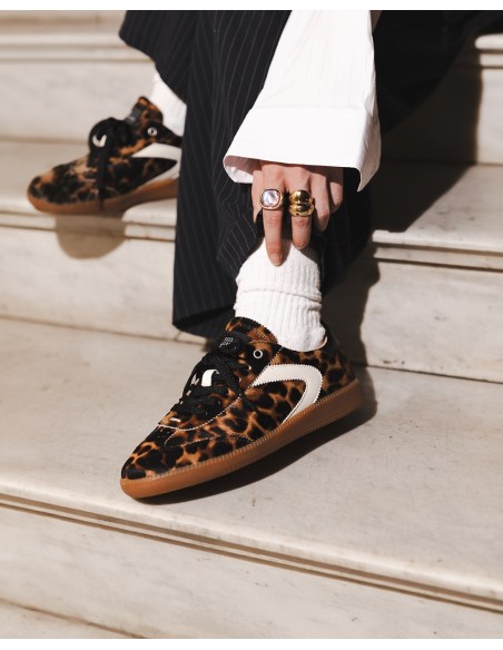 Baskets Nova Leo - Baskets suède léopard avec semelle en caoutchouc beige